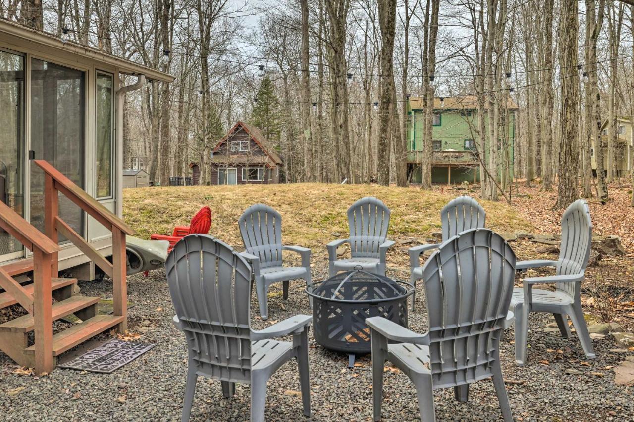 Poconos Vacation Home Walk To Locust Lake! Pocono Lake Εξωτερικό φωτογραφία